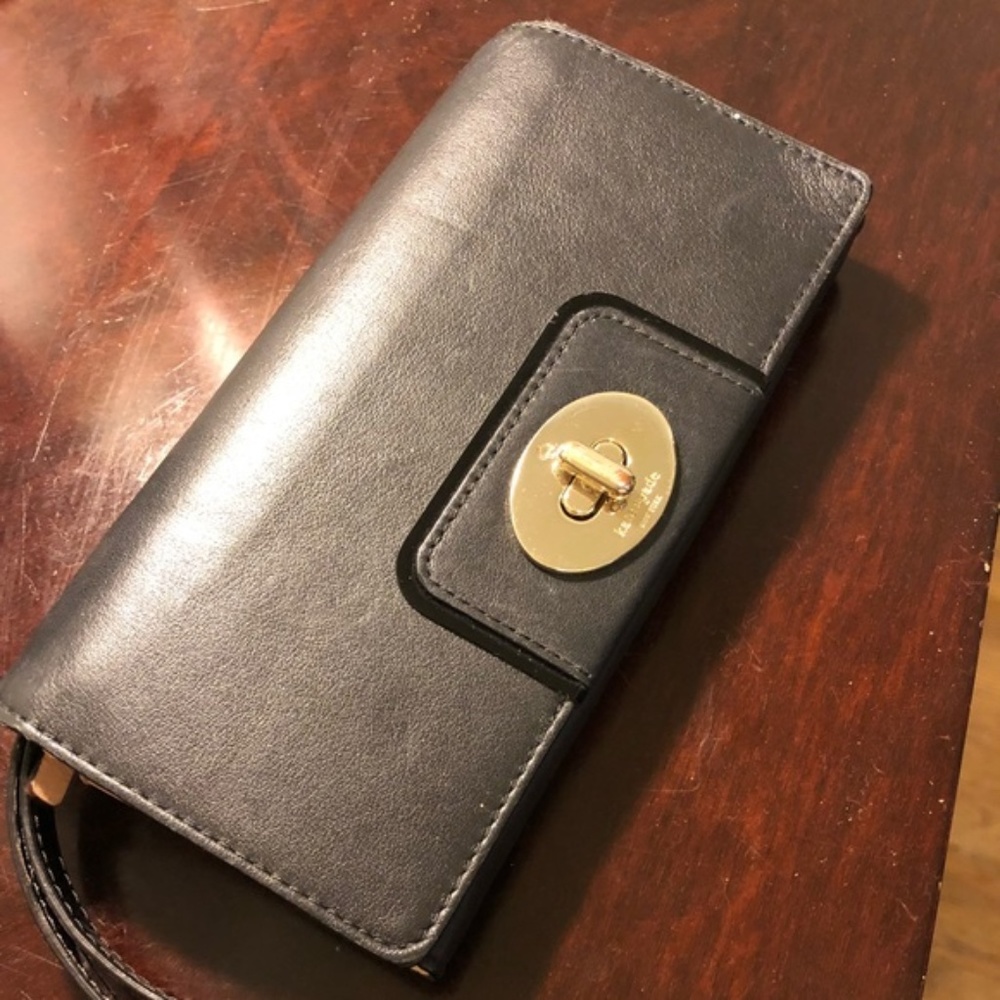 Kate Spade Wallet Wristlet